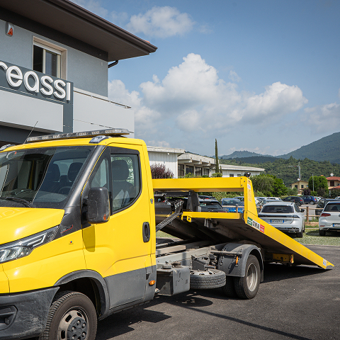 carroattrezzi soccorso stradale lago garda